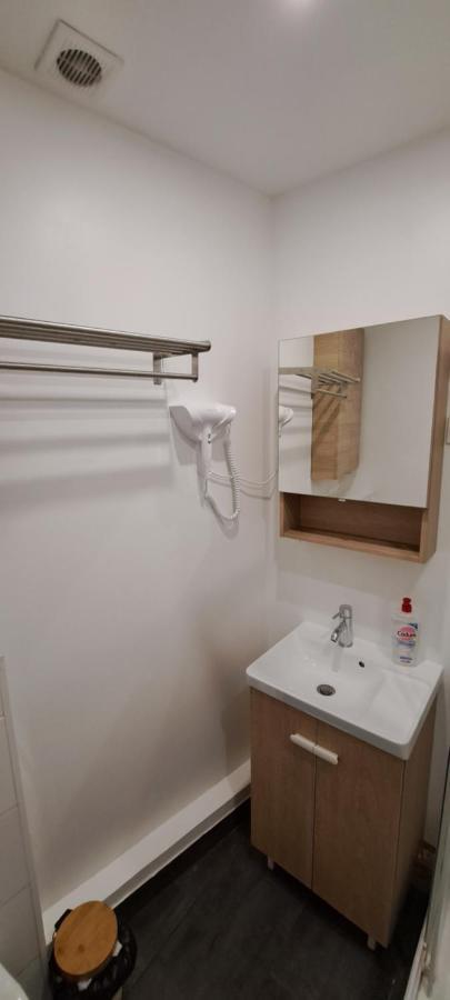Double Room,1469431361:JPEG